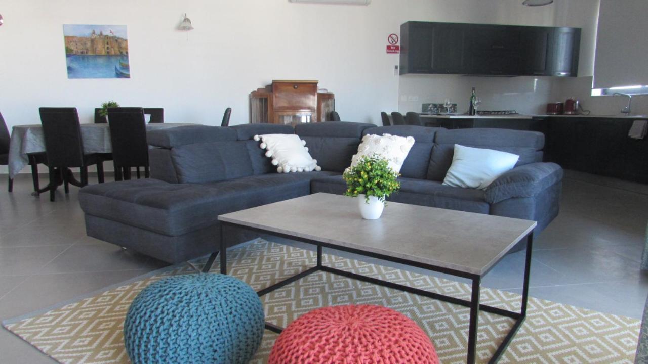 St Julians Central Luxury Apartment San Ġiljan Exterior foto