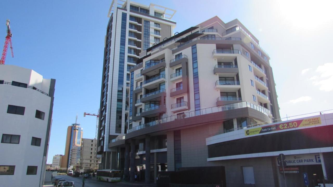 St Julians Central Luxury Apartment San Ġiljan Exterior foto