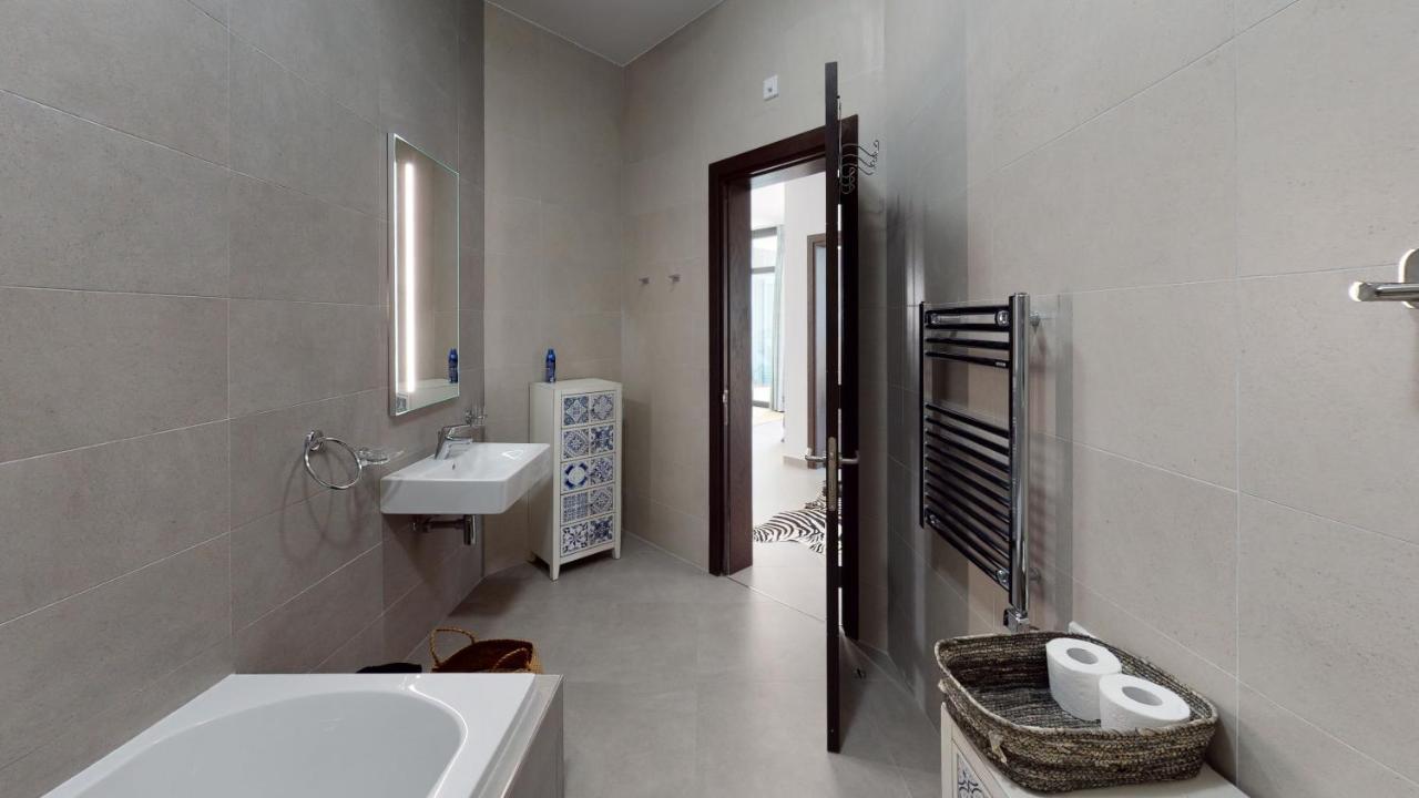 St Julians Central Luxury Apartment San Ġiljan Exterior foto